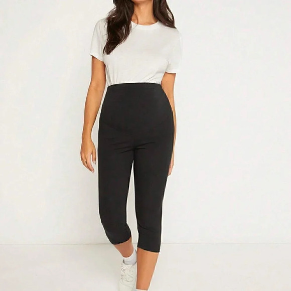 Womens Black Maternity Adjustable Waist Capri Leggings - Picture 4 of 5